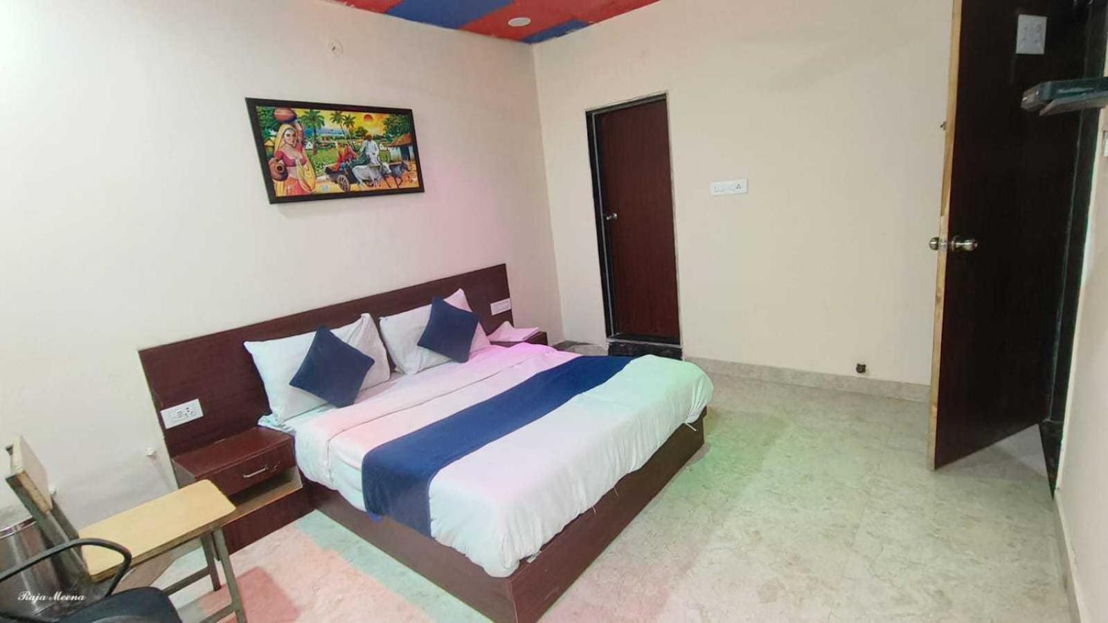 Collection O Hotel Kavya Guest House Dzsaipur Kültér fotó